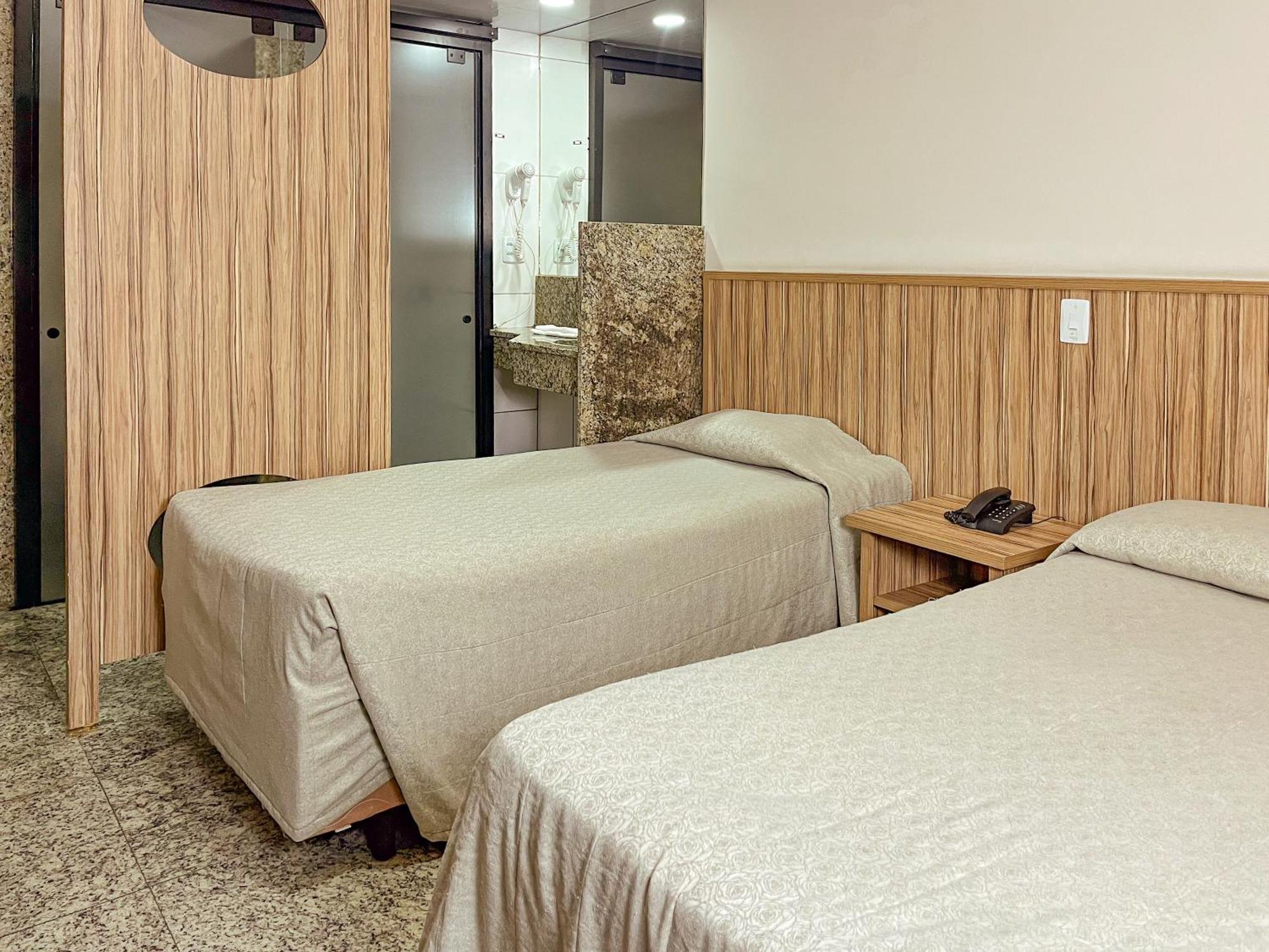 Hotel Dan Inn Кампус-ду-Жордау Экстерьер фото